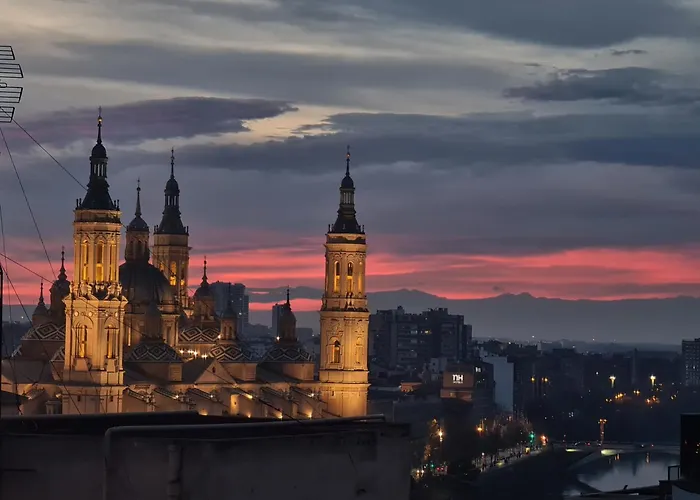 公寓 El Mirador Del Pilar - Parking Y Vistas A La Basilica 萨拉戈萨